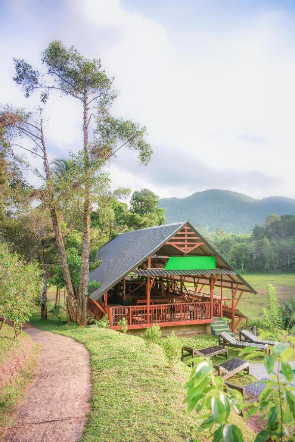 Cinnamon Village Sinharaja Денияя Екстериор снимка