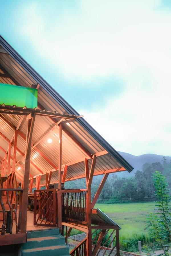 Cinnamon Village Sinharaja Денияя Екстериор снимка