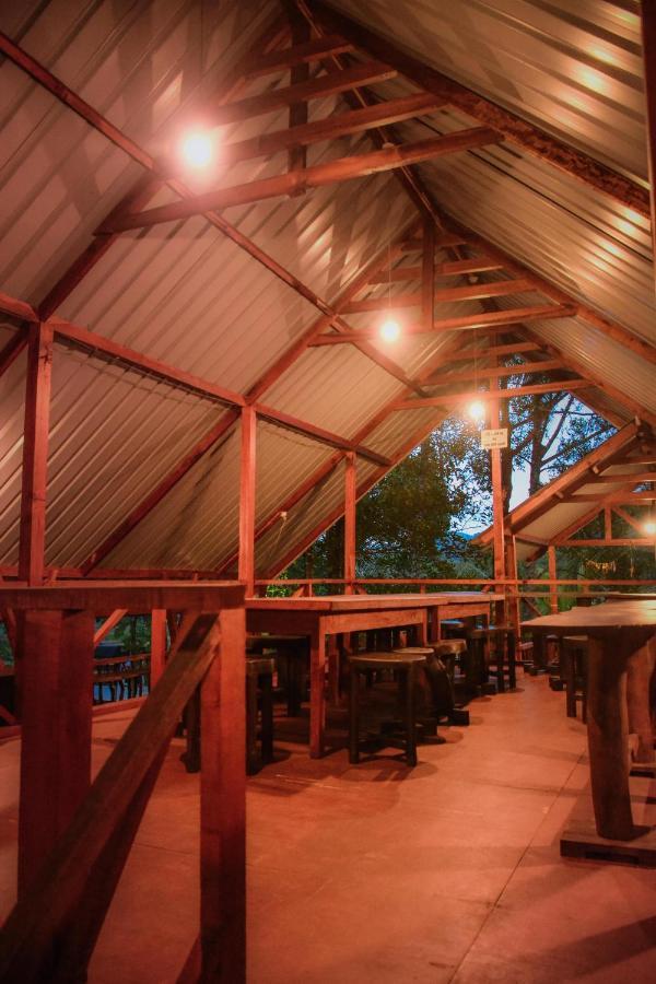 Cinnamon Village Sinharaja Денияя Екстериор снимка