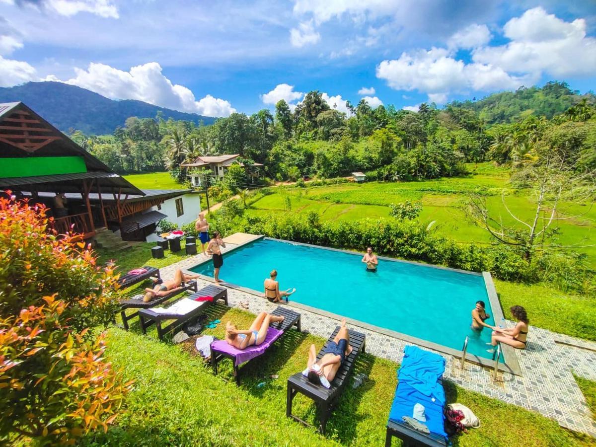Cinnamon Village Sinharaja Денияя Екстериор снимка